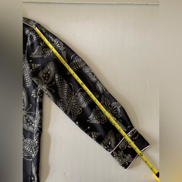 Johnny Was Womens Patsie Button-Up Silk Shirt Size Medium Black White - Picture 8 of 11